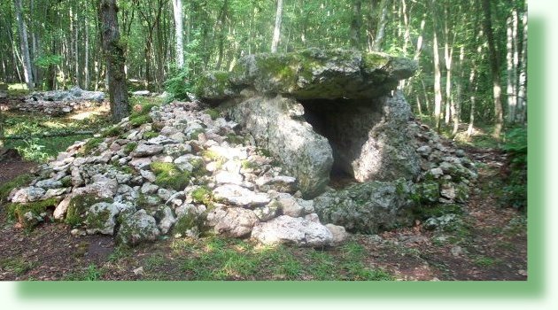 Le dolmen